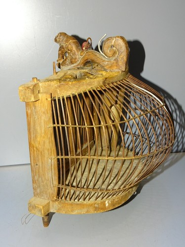 Ancienne petite cage - cage, a