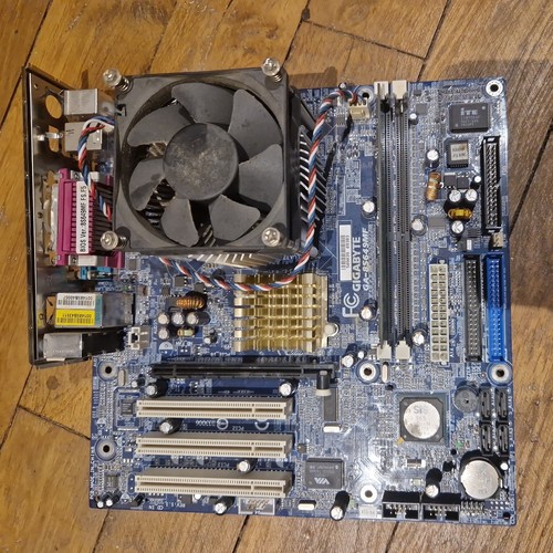 Carte mere gigabyte 8s649mf - gigabyte, ga-8s649mf