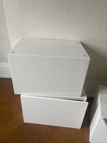 Besta 60x40x28 porte - et,