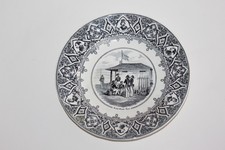 Assiette en grisaille