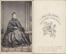 Hudson, Hull, dame en manteau Vintage albumen cdv print. Tirage albuminé  