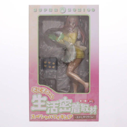 Figurine super sonico close - figurine,