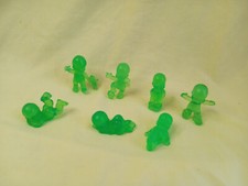 7 FIGURINES BABIES / MAGIC BABIES IDEAL VERT FLUO ET PAILLETTES DES ANNEES 90