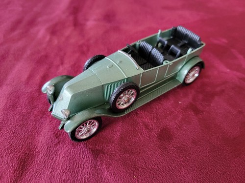 Voiture solido 43 - voiture, 1/43