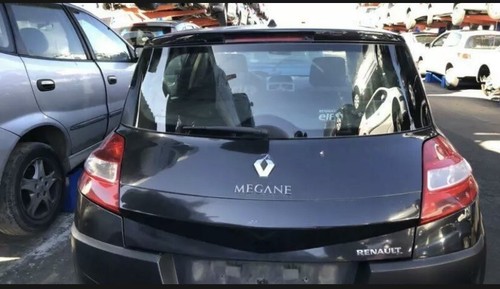 Malle hayon arriere renault - malle/hayon,