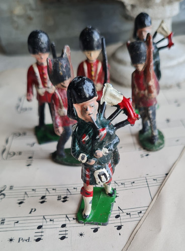 Ancien lot jouet soldats - lot, 7
