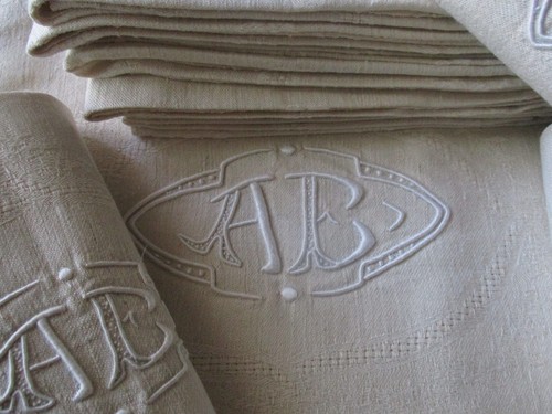 Ancien service table - service, fil
