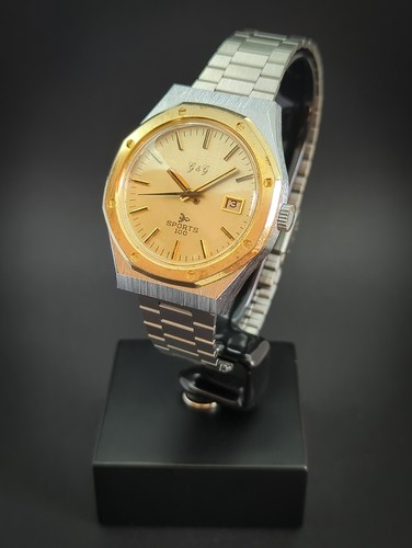 Montre mécanique ancienne - montre,