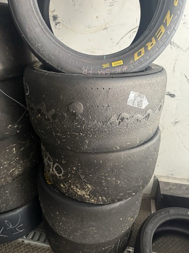 Pirelli zero dhg slicks - pirelli,