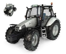 UNIVERSEL HOBBIES 1/32
