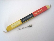 Transistor AC126 dans sa boite