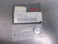UM-23 18 Tooth Pinion Gear