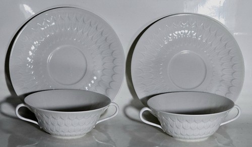 Tasses sous - tasses, à