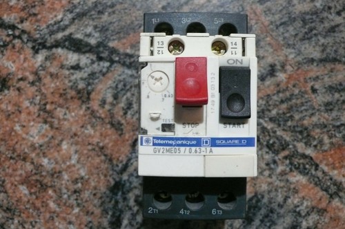 Disjoncteur moteur triphase - disjoncteur,