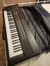 Yamaha DX7 - Synthetiseur Legendaire - Accessoires - Excellent Etat - Révisé