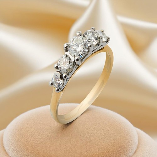 Superbe alliance ronde - , diamant