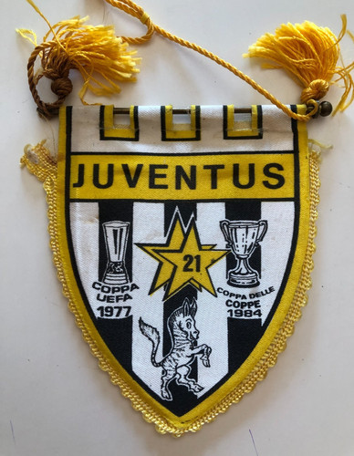 Ancien fanion juventus - ancien,