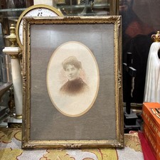 ancien cadre en bois doré