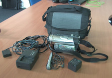 Caméscope Panasonic NV-GS200 Tri CCD miniDV (non disponible momentanément)