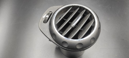 Grille aération latérale - grille,