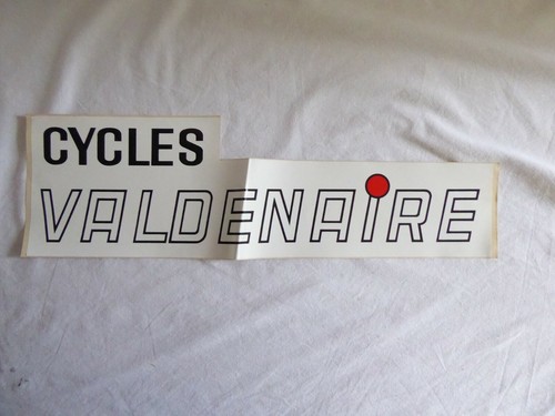 Autocollant sticker cycles - /,