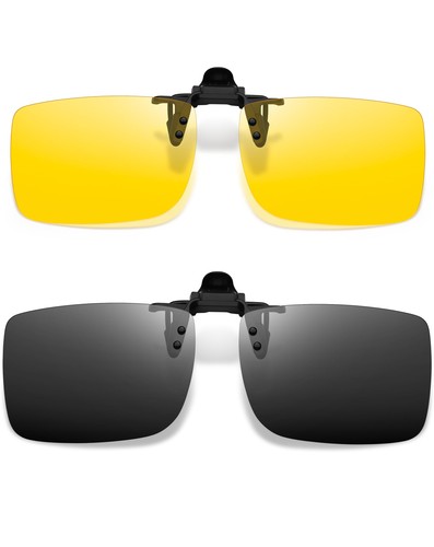 Paires lunettes soleil - lunettes,