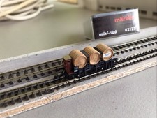 MARKLIN MINI CLUB Échelle Z : WAGON TRANSPORT TONNEAUX EN BOÎTE Réf 82173