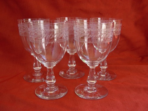 Baccarat serie verres - 5, a
