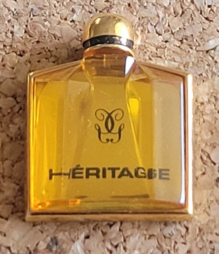 Pin parfum guerlain - pin's,