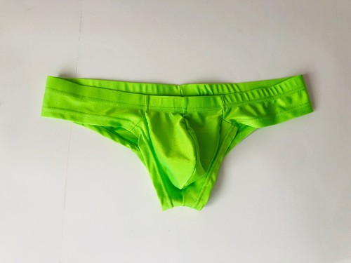 Tanga sexy fluo homme taille