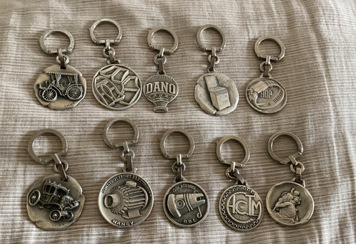 Lot porte clefs augis - clefs,