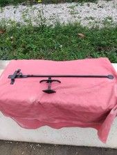 Ancienne poignée de porte a bascule  en fer forgé   du 19ème complète