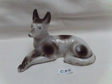 chien Berger en porcelaine