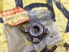 Suzuki GT185 RV125 TC125 TS90 TS100 TS125 TS185 Support Kick Shaft Spring NOS