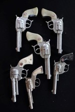 Six Pistolets Jouets Vintage