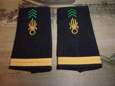 Paire Fourreaux d’épaule " Adjudant-chef Légion Etrangère "- Adc - grade - tenue