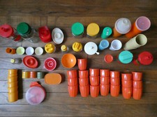 Lot de nombreux objets VINTAGE 70 anciens GILAC TUPPERWARE HENKEL OXO