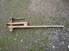 Etau d'armurier d'établi sur pied fonte de fer (GL)