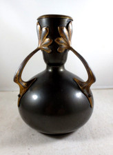 Gustave SERRURIER-BOVY  - petit vase boule en cuivre - Art Nouveau   - 1900