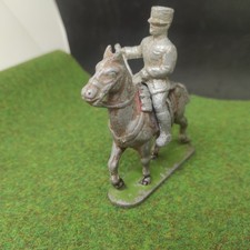 QUIRALU militaire officier français à cheval défilé WWI