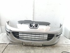 enjoliveur pare-choc avant