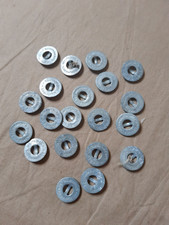 Lot de 20 boutons "Equipements Militaires" soldat français de 1880 à 1950