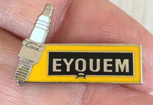 Beau pin equipement - pin's,