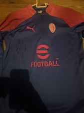 Veste AC MILAN Porté+ Dédicacé Ismaël Bennacer