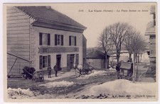 CPA Suisse JURA La Cure La Poste Suisse en Hiver Magasin Café (14668)