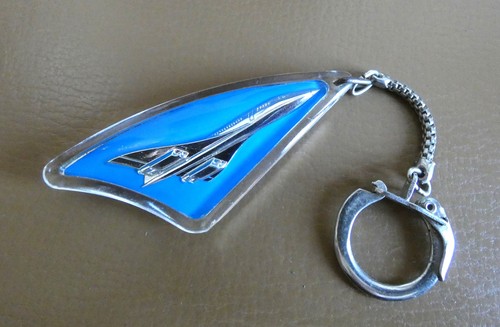 Ancien porte clé avion - ancien,