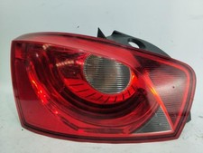 Enjoliveur Inf Feu Arriere