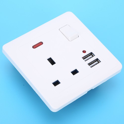 Prise murale electrique - murale, usb