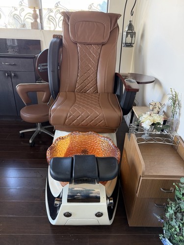 Luxury spa pedicure - spa, w/