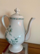 Service à café en porcelaine